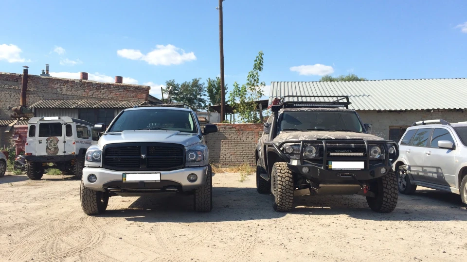 Dodge Durango Його звуть Сірий 5