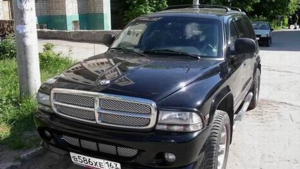 Dodge Durango Патіфон