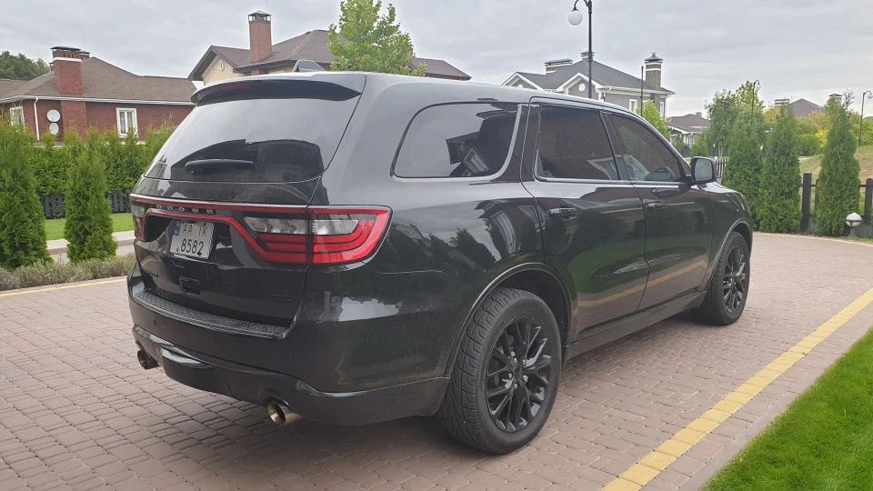 Dodge Durango RT 5.7 Hemi Будильник