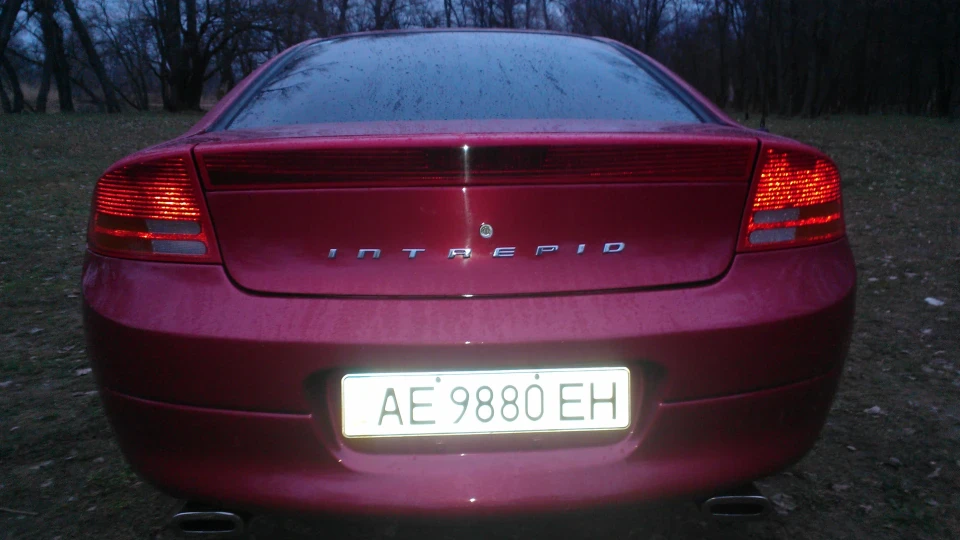 Dodge Intrepid 5