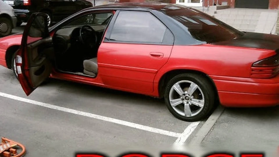 Dodge Intrepid 3
