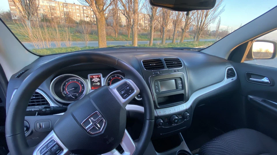 Dodge Journey 3