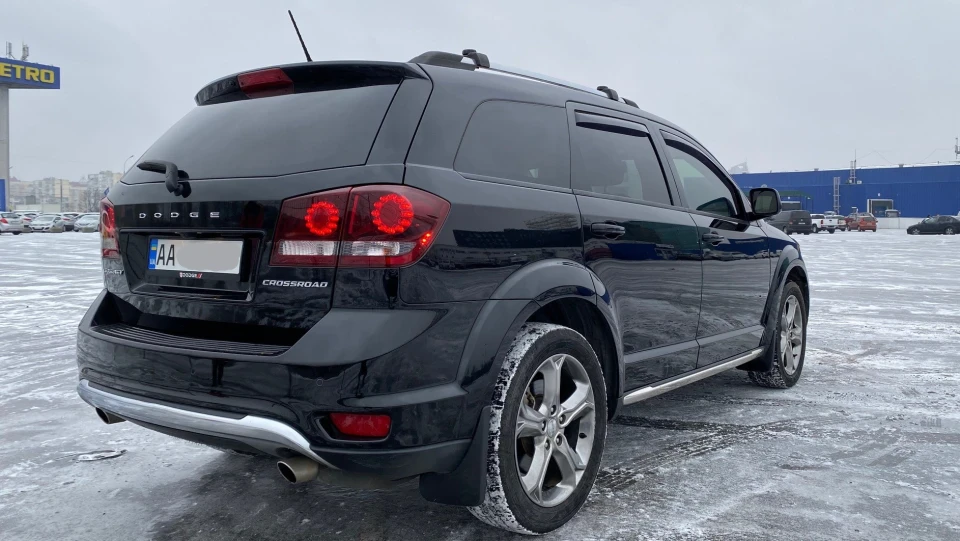 Dodge Journey Crossroad 3.6 4