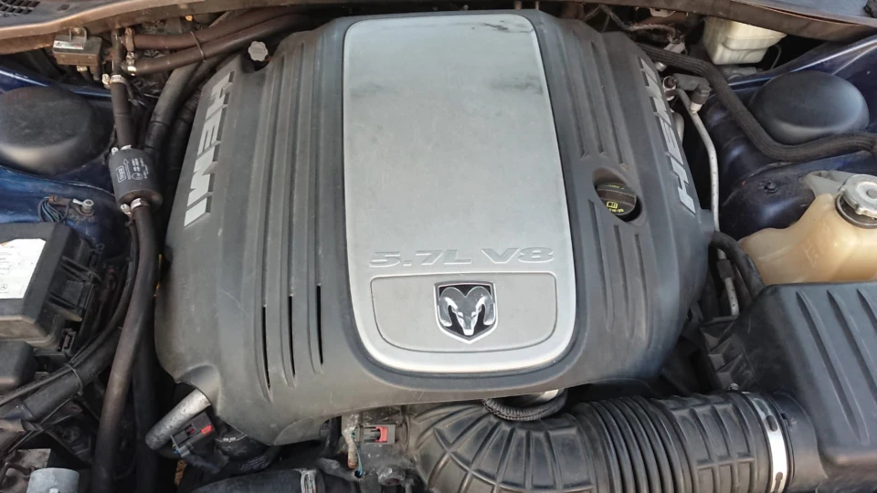 Dodge Magnum 5.7 HEMI 5