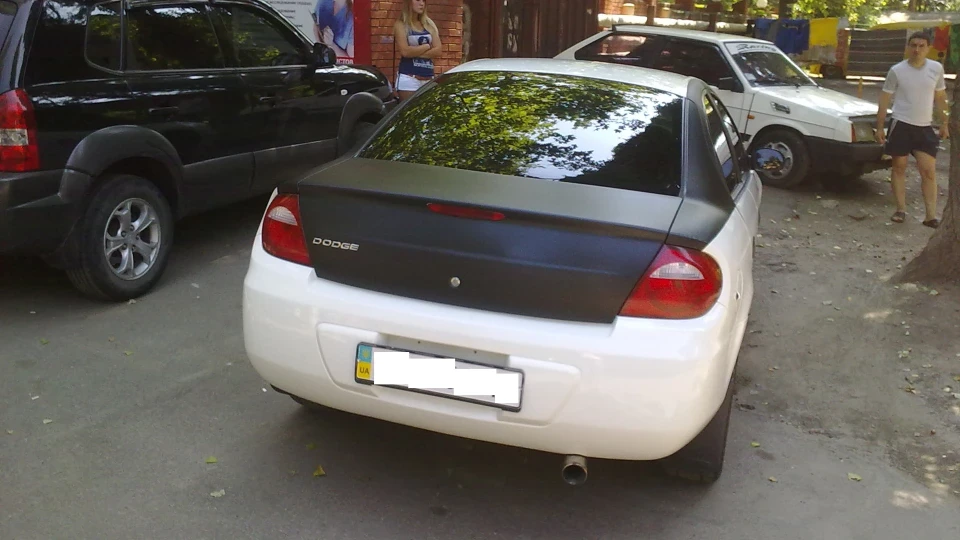 Dodge Neon 4