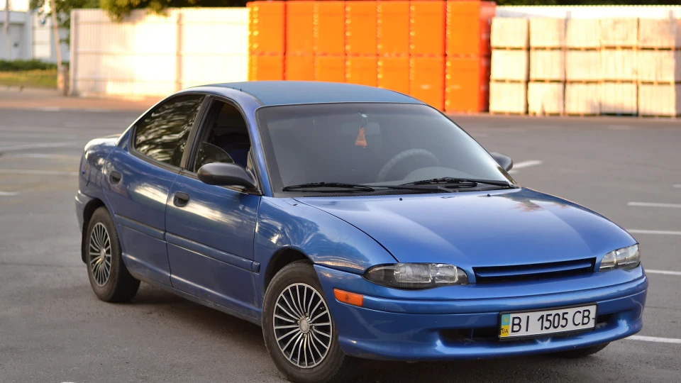 Dodge Neon Синій металік 2.0 3