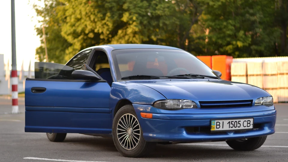 Dodge Neon Синій металік 2.0 5