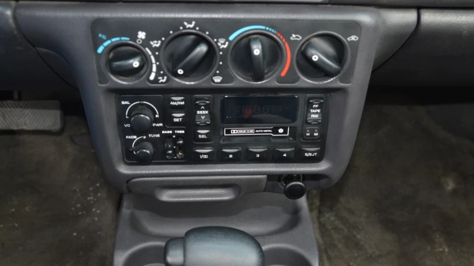 Dodge Neon Strawberry Pearl 3