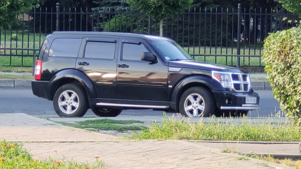 Dodge Nitro 2