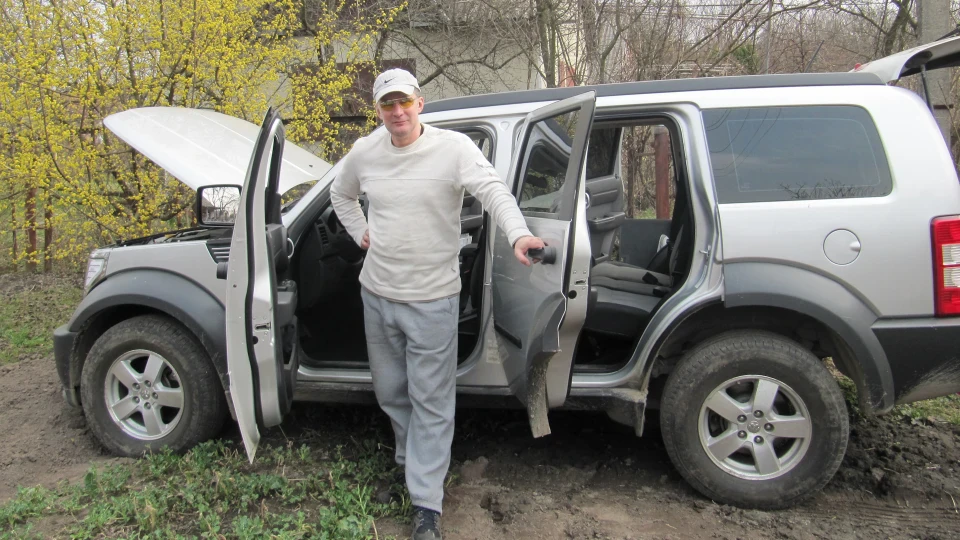 Dodge Nitro Бараш