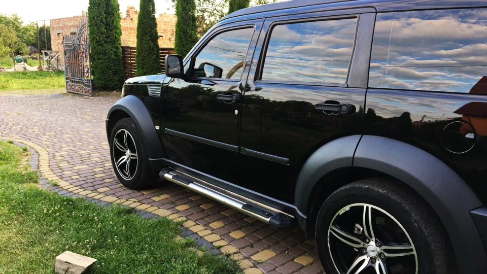 Dodge Nitro Поганий 2