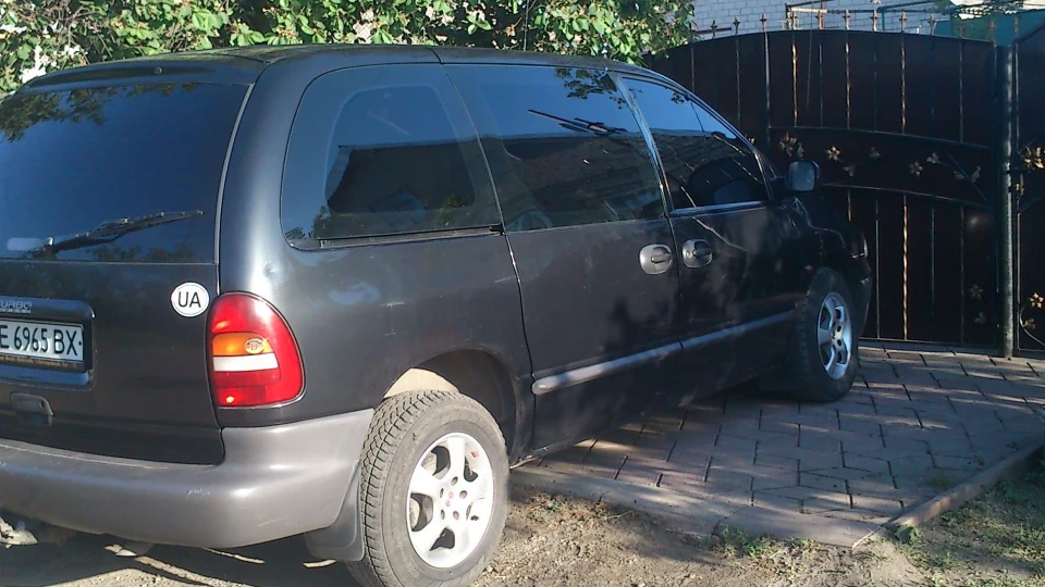 Dodge Ram Van