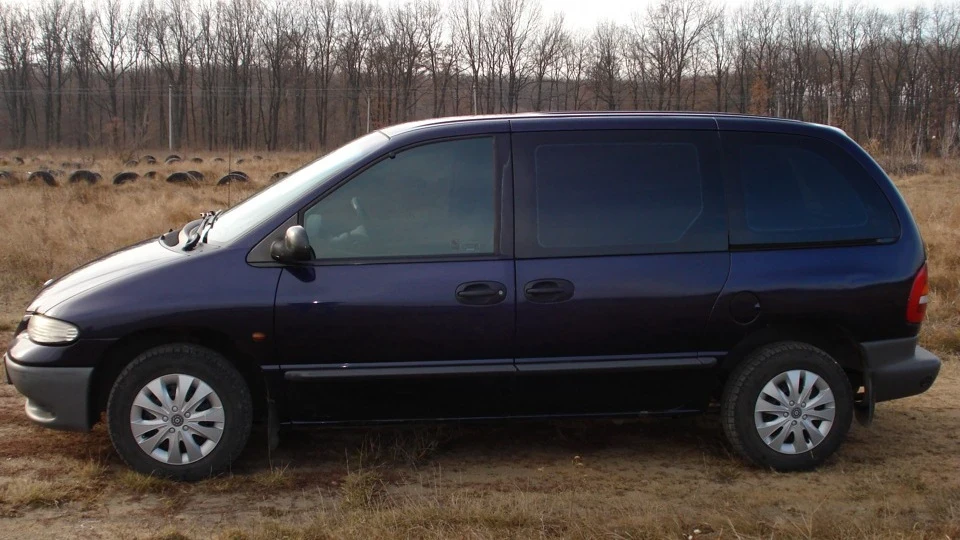 Dodge Ram Van 2.4 бензин 2
