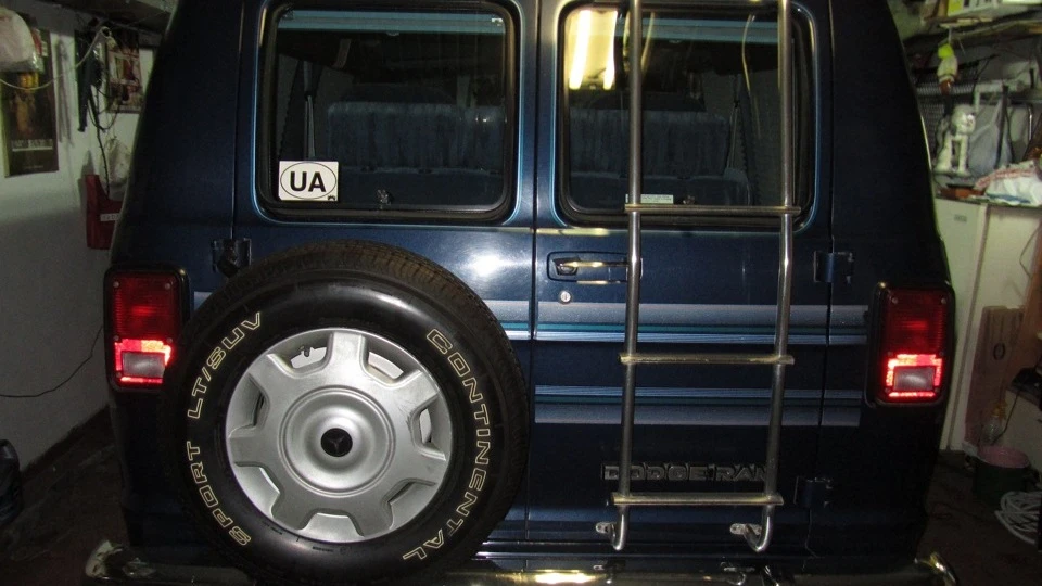 Dodge Ram Van B250 Mark III 3.9L 5