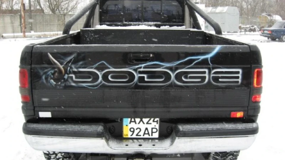 Dodge Ram 4