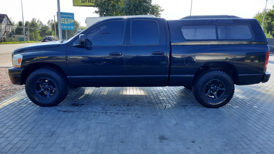 Dodge Ram 1500 2
