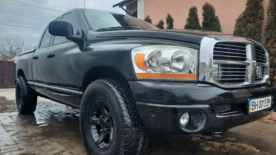 Dodge Ram 1500 5