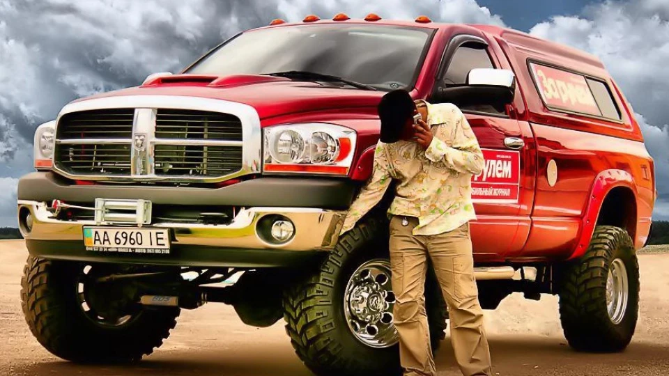 Dodge Ram 2500 5,7 Маленький Мул 2