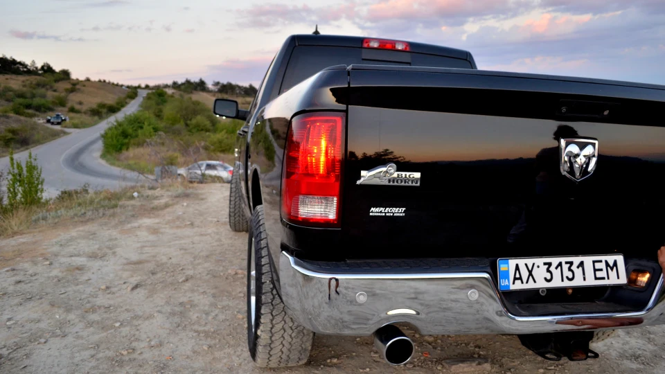 Dodge Ram "Black Dragon"