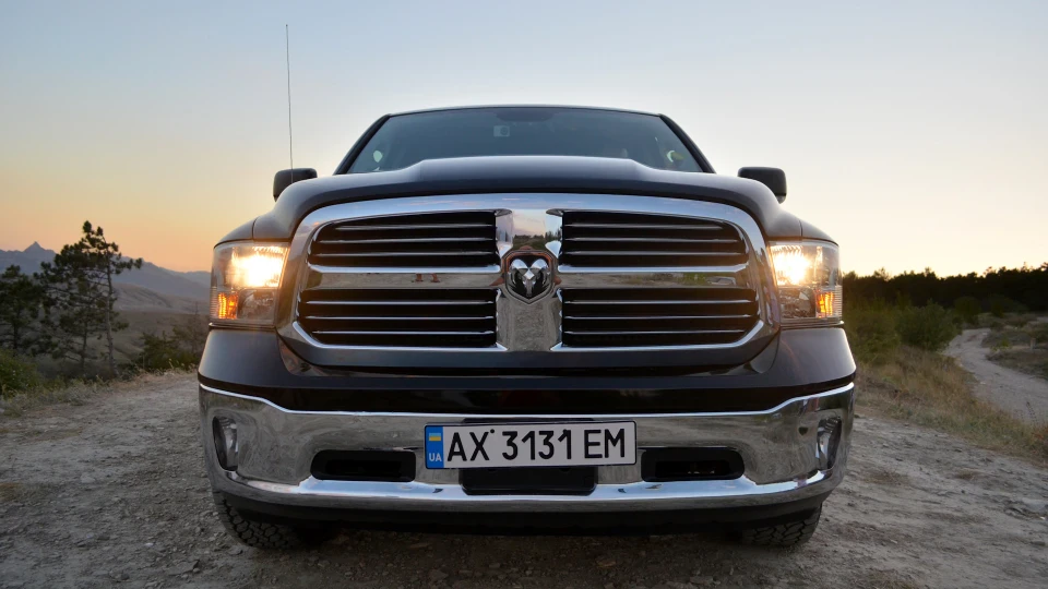 Dodge Ram "Black Dragon" 3