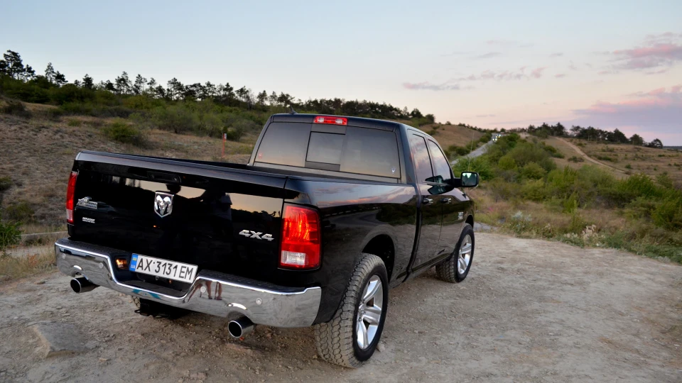Dodge Ram "Black Dragon" 4