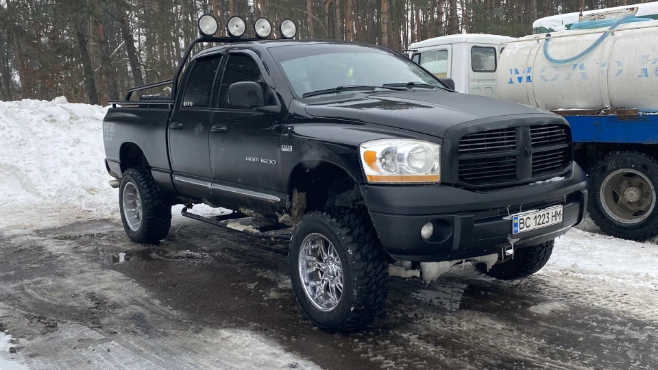Dodge Ram Hemi 5,7 laramie