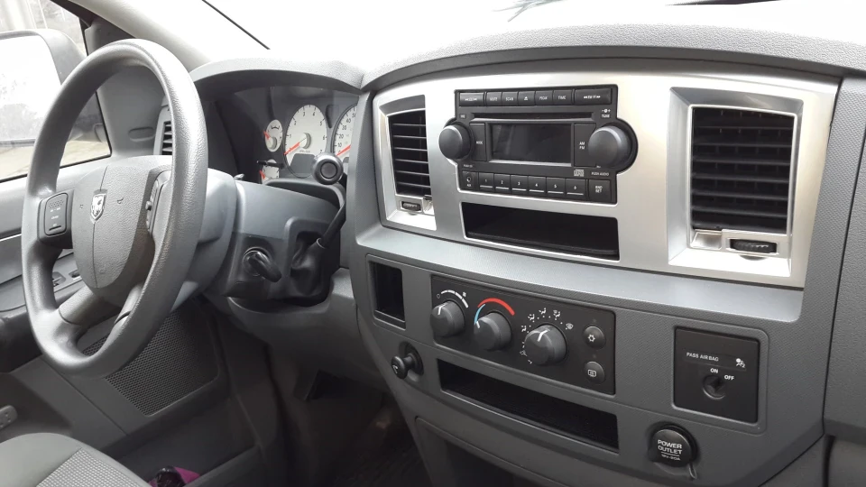 Dodge Ram NoLimit 5.7 HEMI-монстр 3