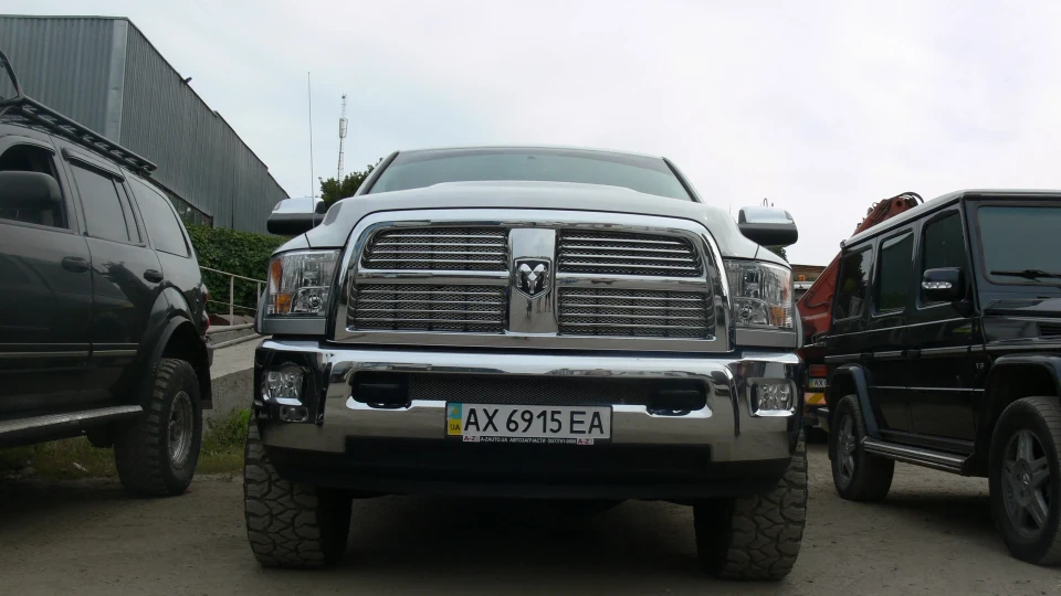 Dodge Ram Ram 2500 STT Laramie 3