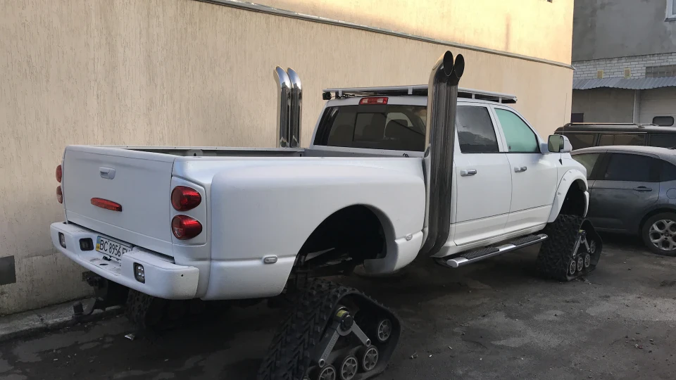 Dodge Ram ram 2500 4
