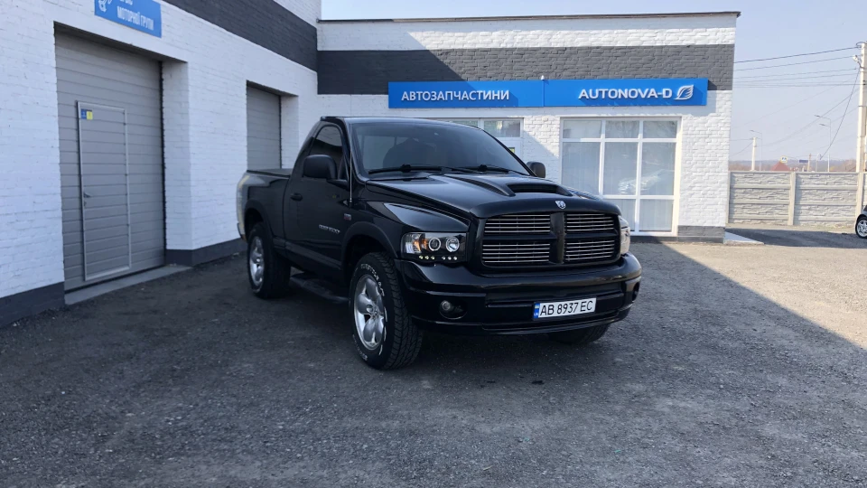 Dodge Ram Rumble bee 3