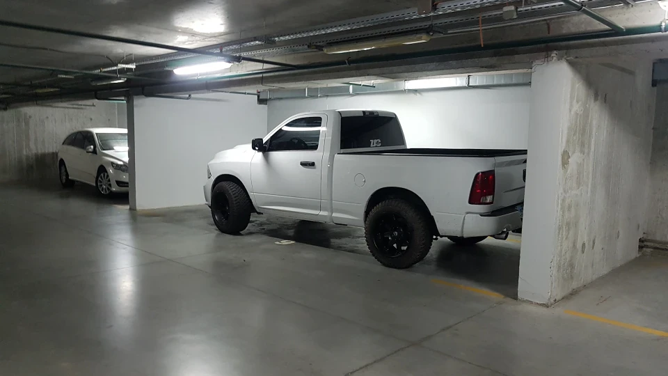 Dodge Ram Саша Білий 4