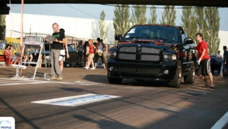 Dodge Ram VIPER SRT-10 8.3L 4