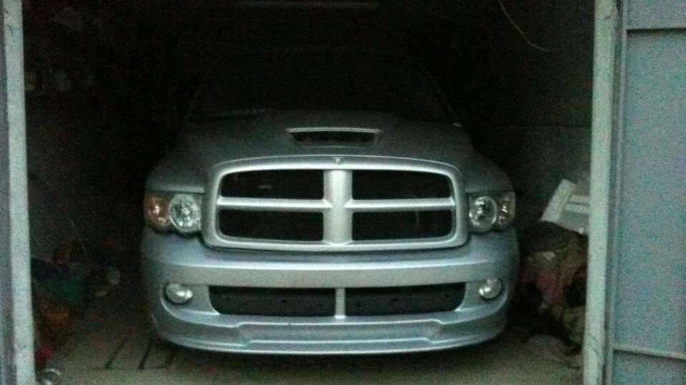 Dodge Ram Viper SRT-10 3