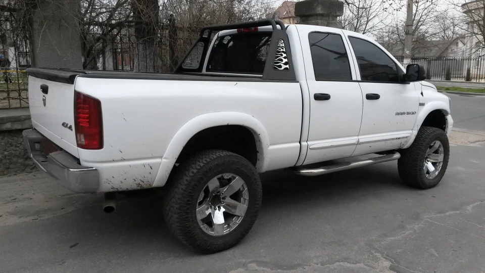 Dodge Ram White Bro 3