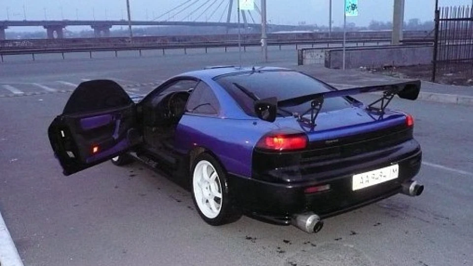 Dodge Stealth RT350hp 3