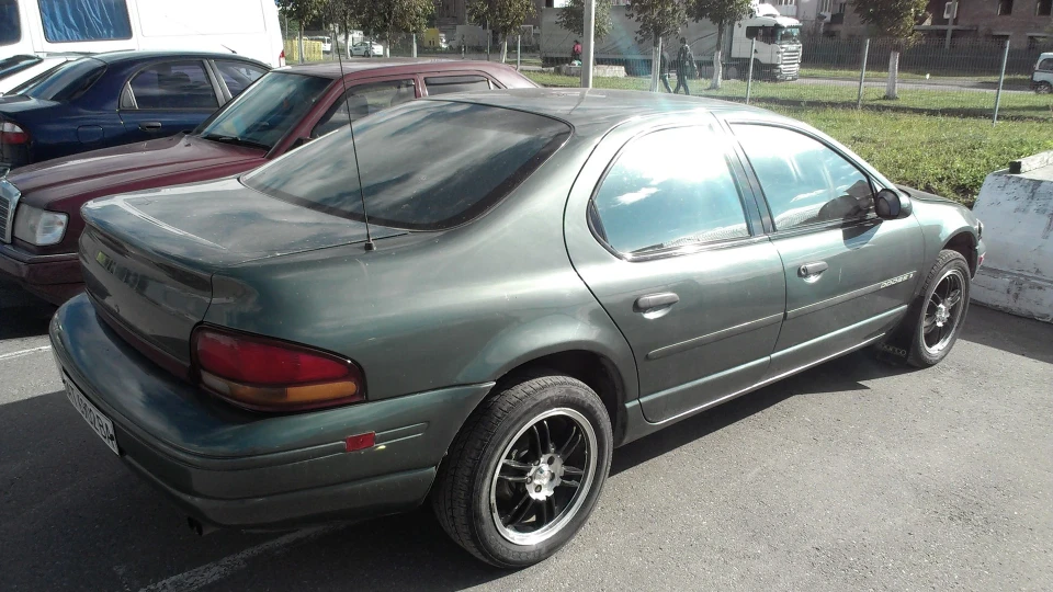 Dodge Stratus 2.4 AKПП 2