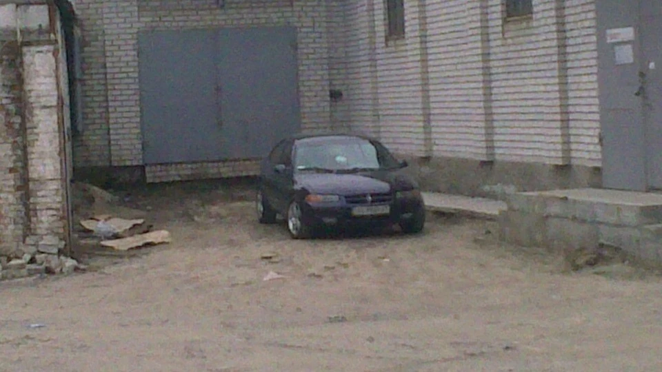 Dodge Stratus УПЕРТИЙ БАРАНЧИК 2.5 2