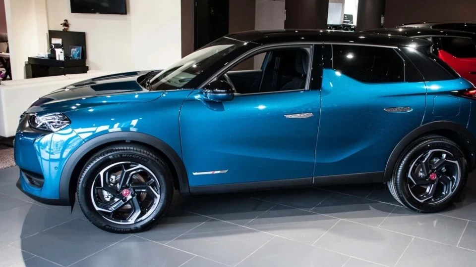 DS 3 Crossback Performance Line 2