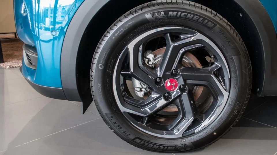 DS 3 Crossback Performance Line 4