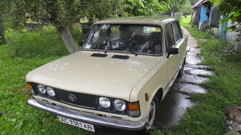 FIAT 125 2