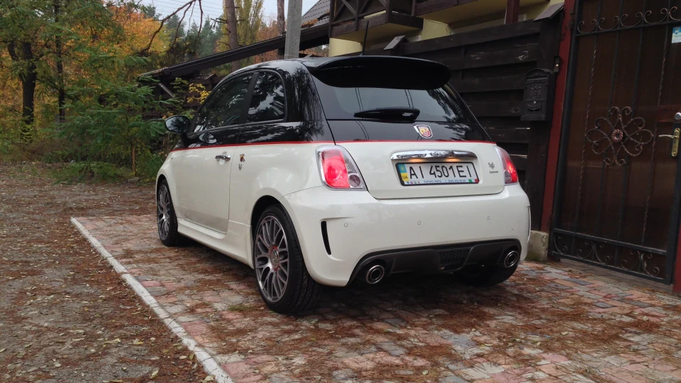 FIAT 500 Abarth 595 Turismo 4