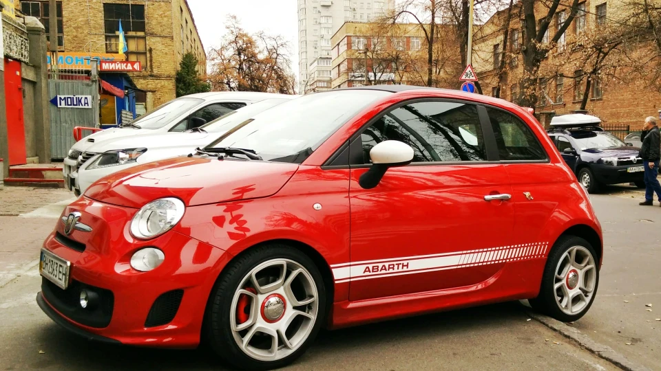 FIAT 500 ABARTH кабрік 3