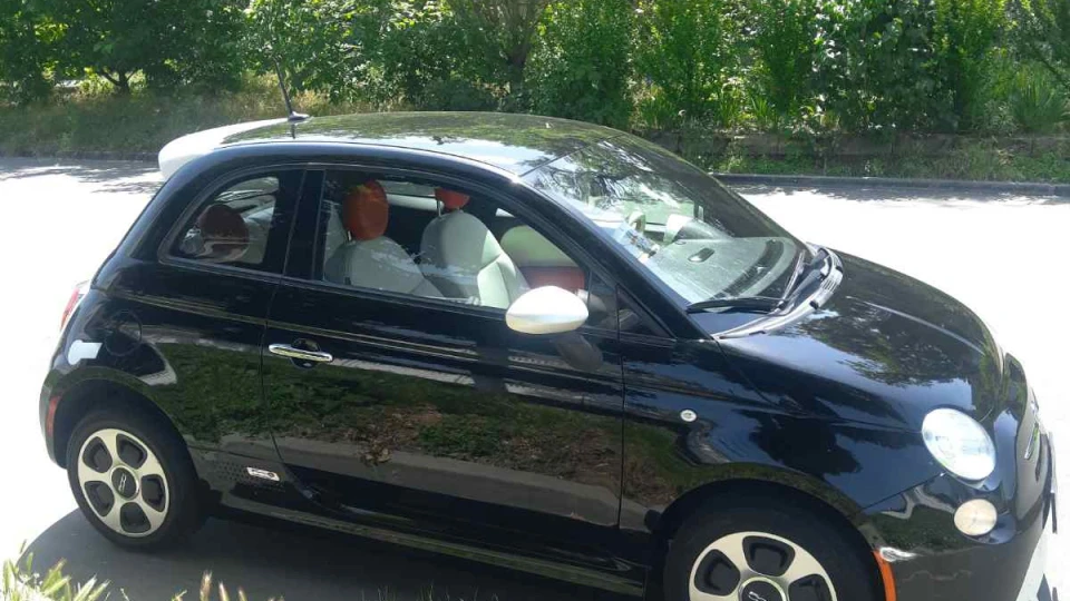 FIAT 500E EV 2