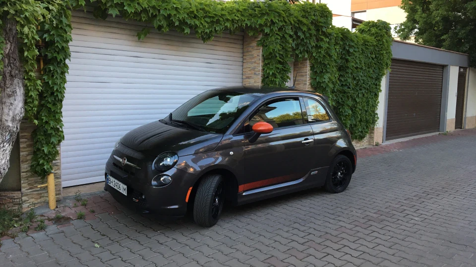 FIAT 500E EV Скажена електричка 2