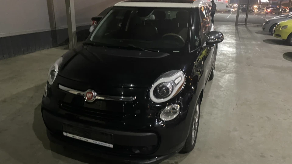 FIAT 500L 1.4 турбо, робот, USA