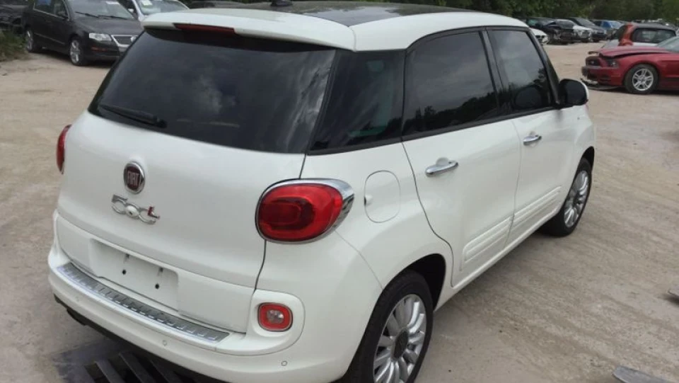 FIAT 500L from USA