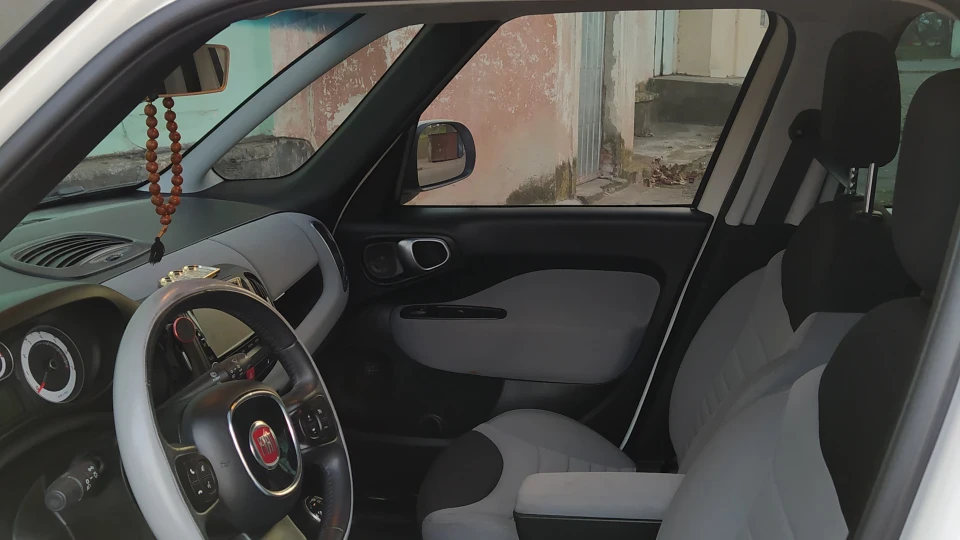 FIAT 500L Панда 5