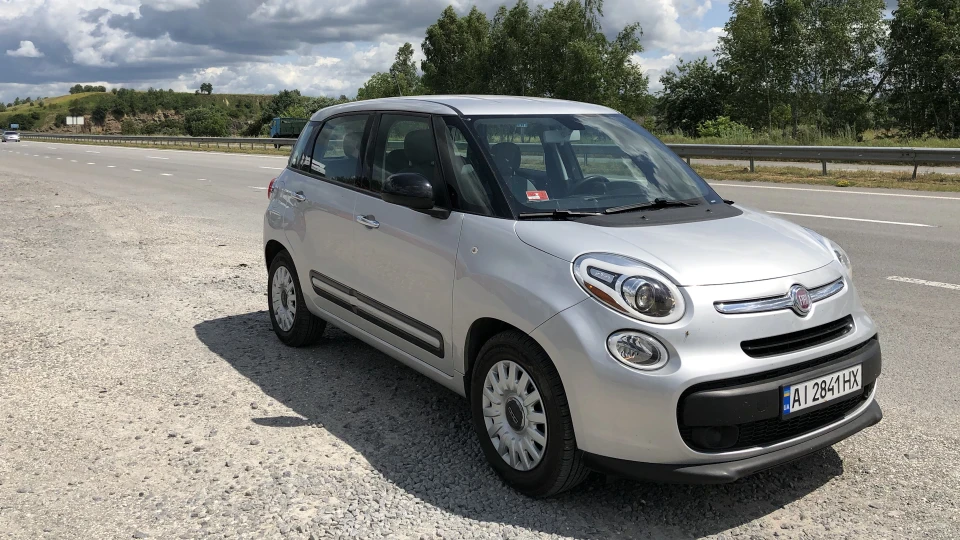 FIAT 500L POP