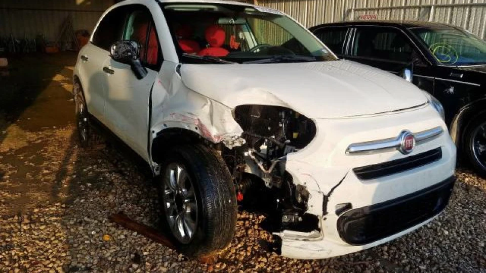 FIAT 500X Американець