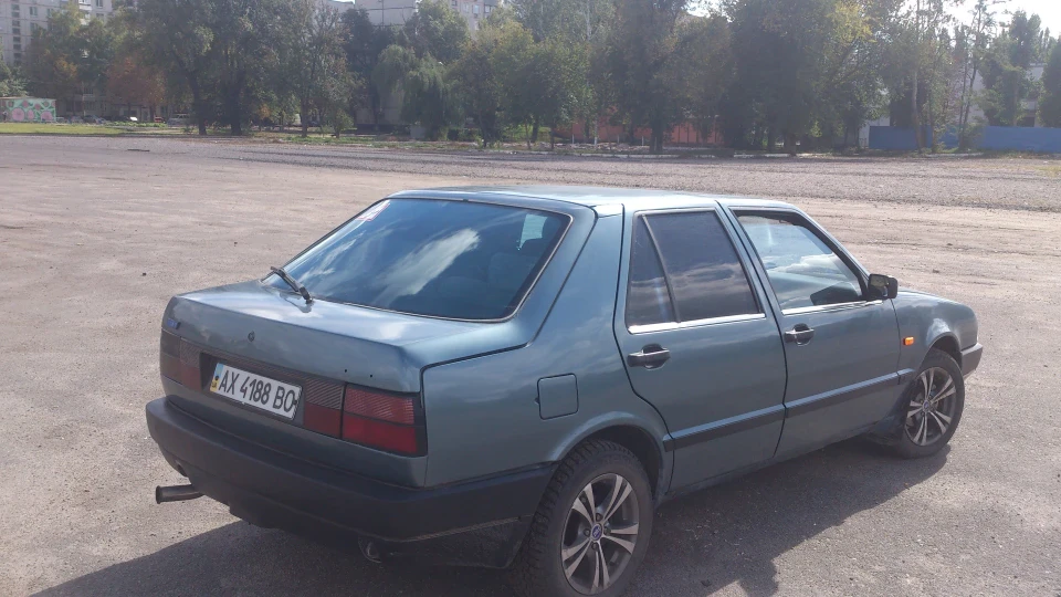 FIAT Croma 2,5 турбо дизель 4